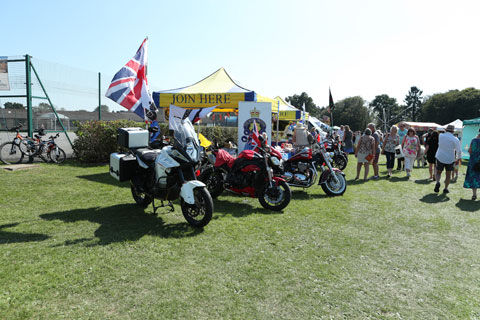 MCDX0123.jpg MCDX0123.jpg